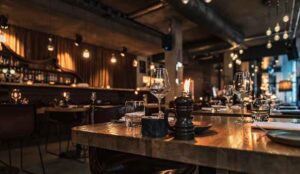 Empty Restaurant needing social media marketing